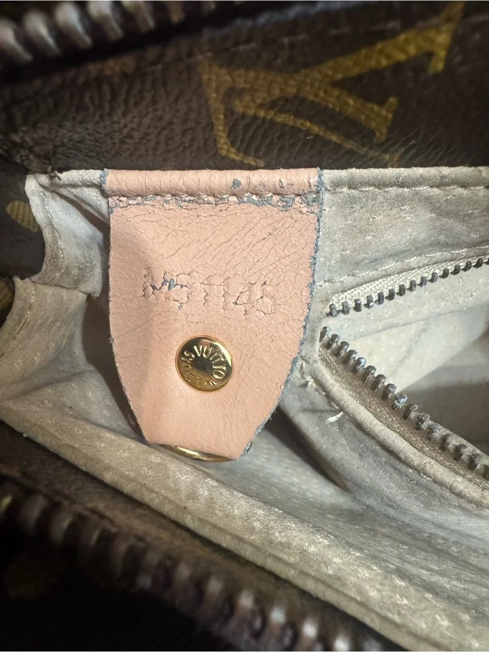Louis Vuitton louis vuitton